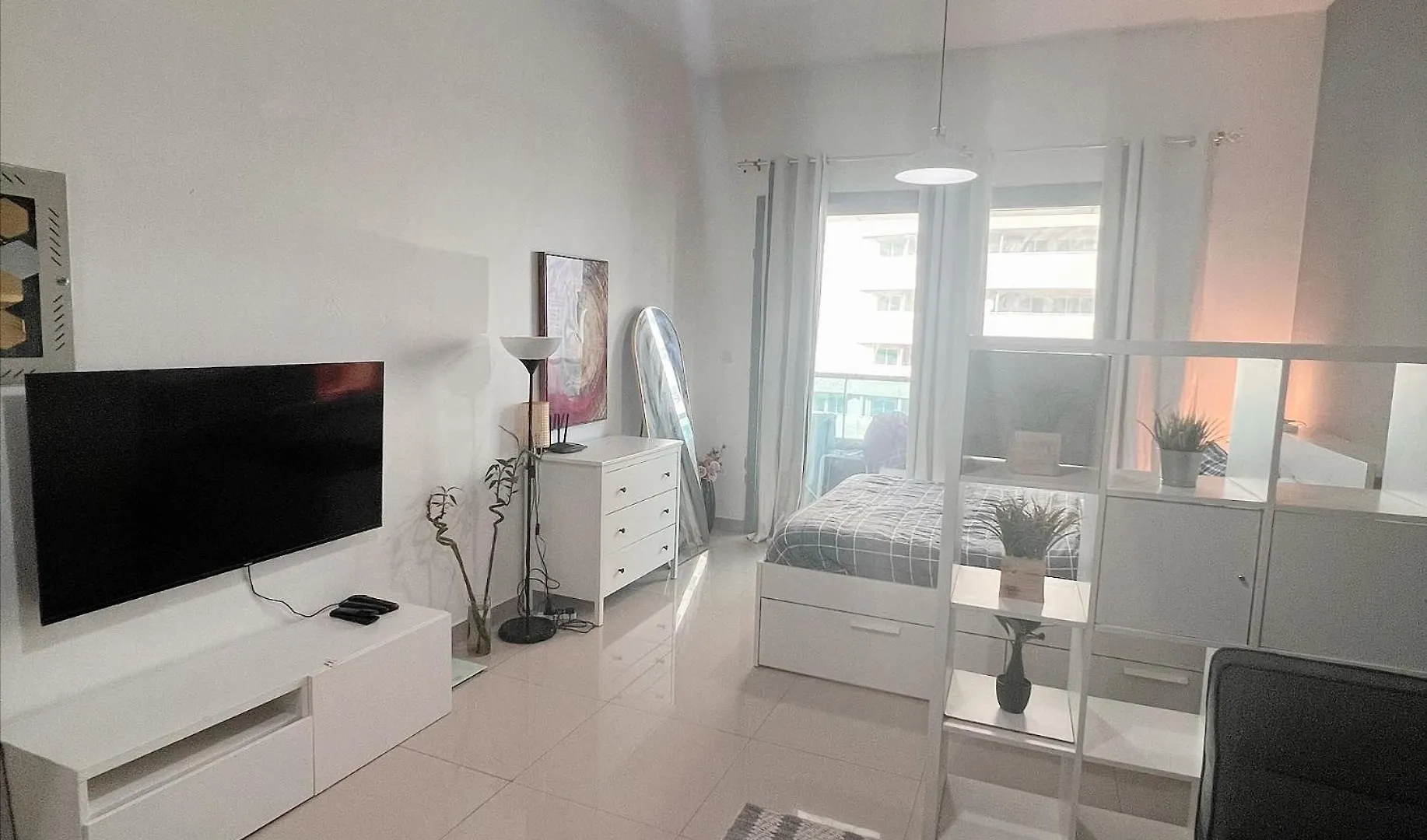 Apartment Studio With Sunset Views At Dubai Marina United Arab Emirates